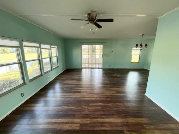 1984 ISLA Manufactured Home
