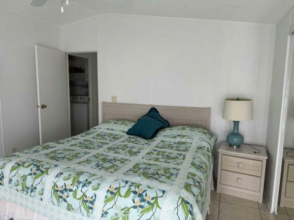 2000 Skyline Manufactured Home
