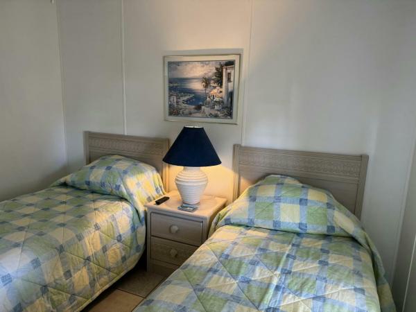 2000 Skyline Manufactured Home