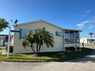 Photo 4 of 26 of home located at 88 Huron Fort Myers Beach, FL 33931