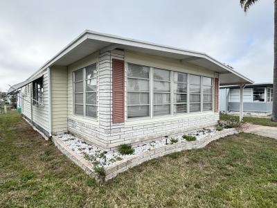 Photo 2 of 10 of home located at 66195 Stratford Rd. Pinellas Park, FL 33782