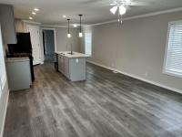 2025 Adventure 81SUN16663AH11  Home