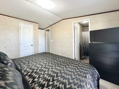 Photo 5 of 40 of home located at 2601 E Allred Ave #28 Mesa, AZ 85204