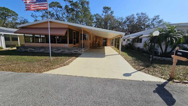 Photo 1 of 2 of home located at 4322 Hamlin Way Wimauma, FL 33598