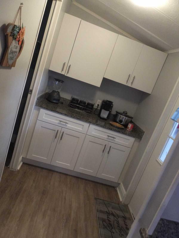 1986 Redman Manufactured Home