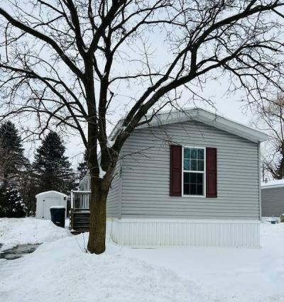 Mobile Home at 189 Lakeshore Oxford, MI 48371