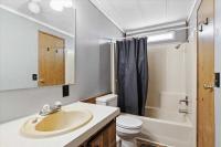 1985 Fleetwood Manufactured Home