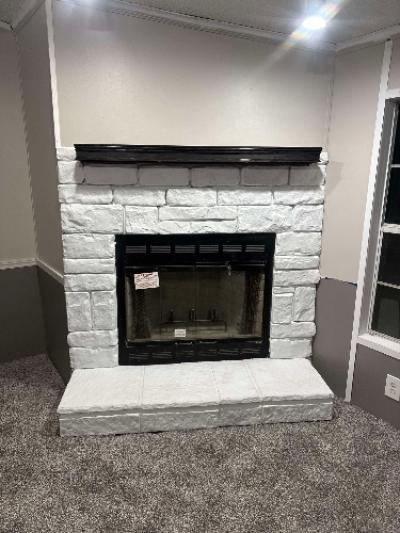 Photo 5 of 19 of home located at 1576 Highway 29 S East Dublin, GA 31027