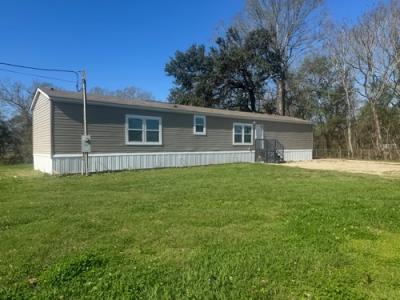 Mobile Home at 6641 Highway 308 Belle Rose, LA 70341