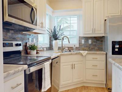 Photo 5 of 24 of home located at 25501 Trost Blvd. 10-15 Bonita Springs, FL 34135