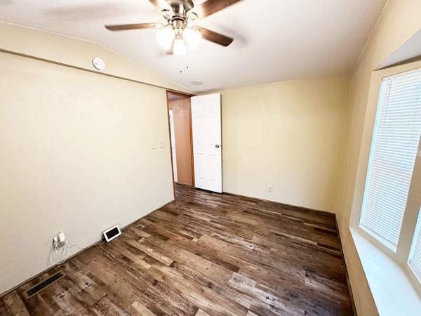 1989 Jefferson Manufactured Home