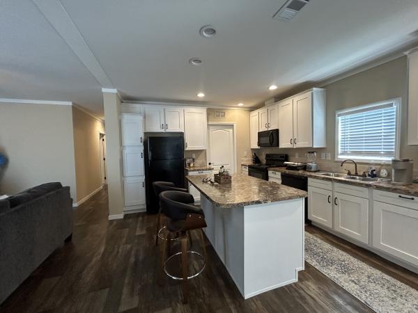 2021 Clayton Mobile Home