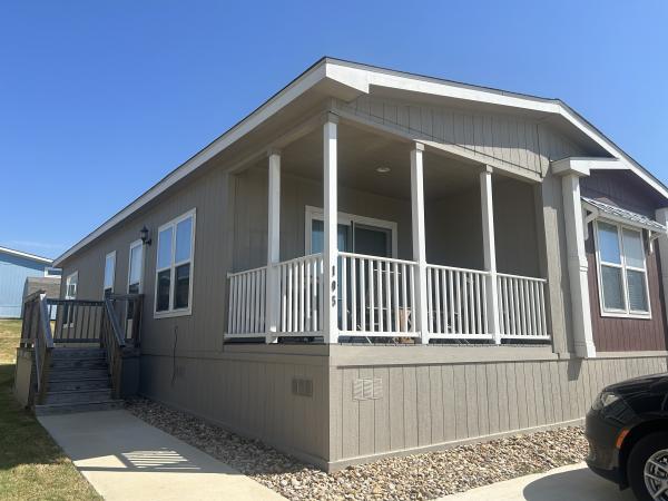 2021 Clayton Mobile Home