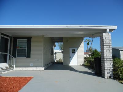 Photo 3 of 17 of home located at 452 Bermuda Rd Davenport, FL 33897