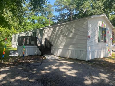 Mobile Home at 1009 Frostwood Huntsville, TX 77340