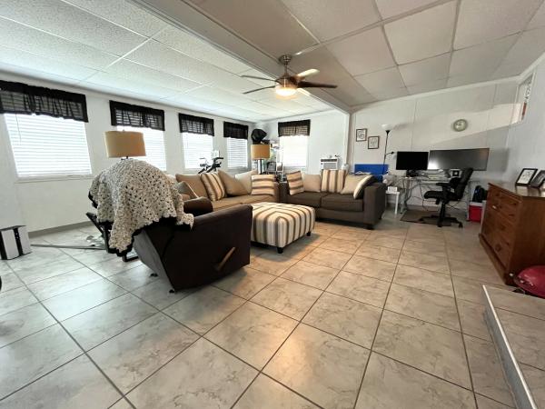 1972 TOWN  Home