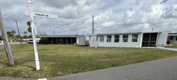 1972 TOWN  Home