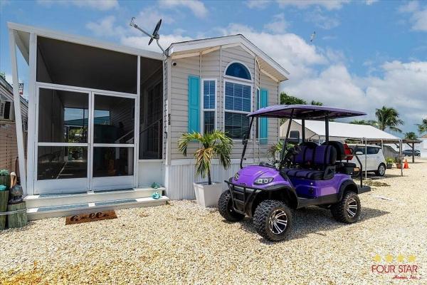 Photo 1 of 2 of home located at 1361 Overseas Hwy Marathon, FL 33050