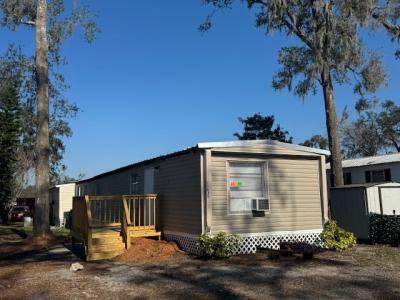 Mobile Home at 11611 Sir Lawrence Court, Site 91 Thonotosassa, FL 33592