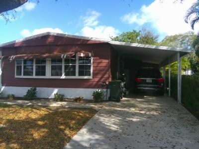 Photo 3 of 24 of home located at 6760 NW 44th Way T21 Coconut Creek, FL 33073