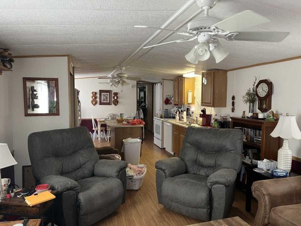 1986 Mobile Home