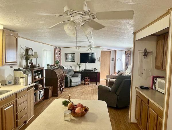 1986 Mobile Home