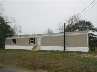 Mobile Home at 425 Denson Rd Horton, AL 35980