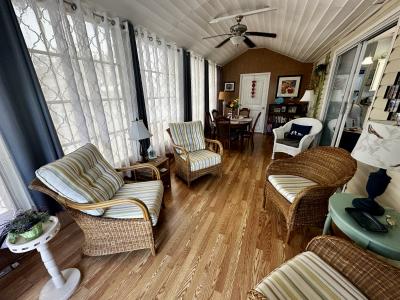 Photo 5 of 15 of home located at 7125 Fruitville Rd Lo32 Sarasota, FL 34240