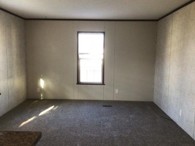 Mobile Home at 636 Cour Renee Warren, MI 48091