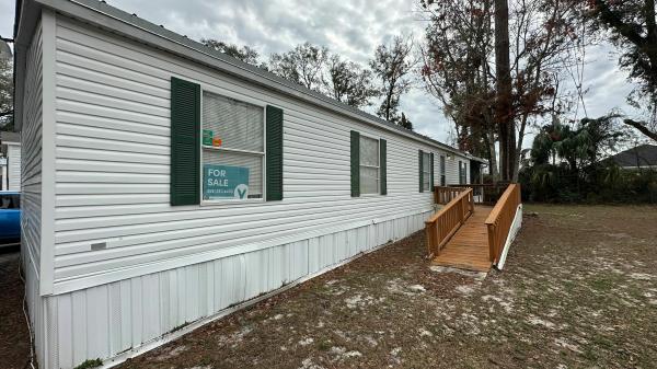 Photo 1 of 2 of home located at 712 Queens Rd Gainesville, FL 32607