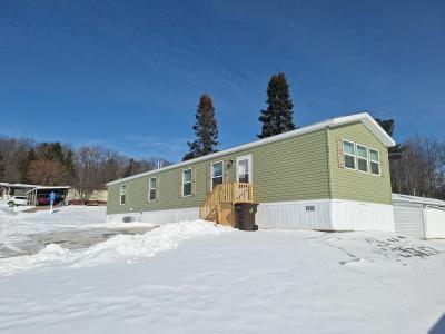 Mobile Home at 1300 Michigan Avenue, Site # 52 Iron Mountain, MI 49801