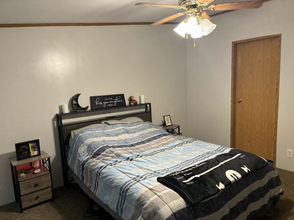 2001 Redman  Home