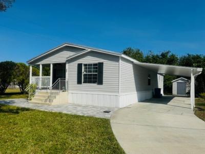 Mobile Home at 204 Mary Ln Vero Beach, FL 32962