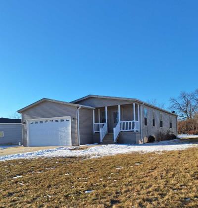 Mobile Home at 7801 88th Ave Lot 294 Pleasant Prairie, WI 53158