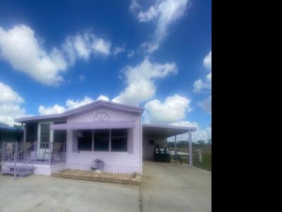 Mobile Home at 12 South Lake Side Drive Lake Placid, FL 33852