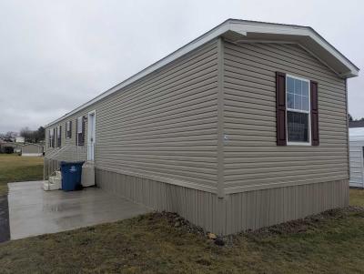 Mobile Home at 203 Independence Lane New Castle, PA 16101