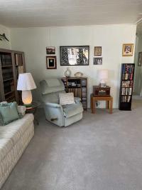 1984 Palm Harbor Manufactured Home