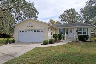 Mobile Home at 103 Park Court Leesburg, FL 34788