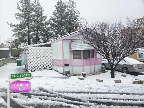 1984 K & B  Mobile Home For Sale