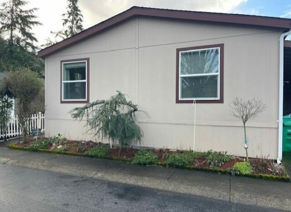 Photo 1 of 2 of home located at 15768 SE Powell Blvd Portland, OR 97236