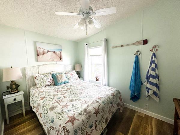1998 Palm Harbor Manufactured Home
