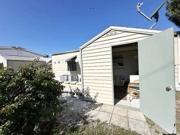 1985 Krop Manufactured Home