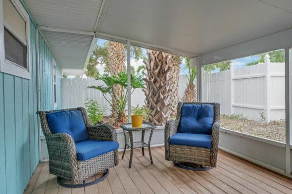 1985 Palm Harbor Manufactured Home