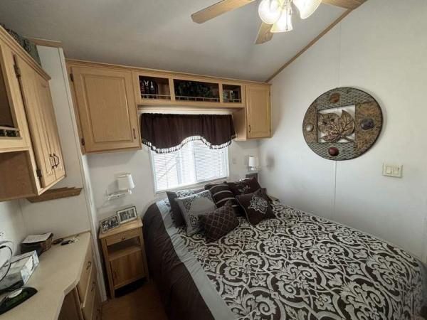 2000 Cavco Manufactured Home