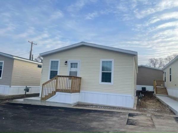 2024 Champion - Redman Homes - Ephrata / Clay Mobile Home For Sale