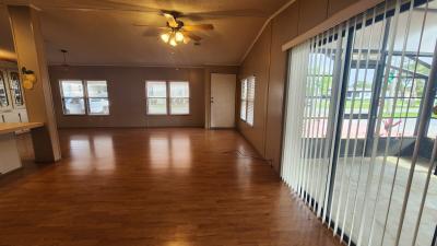 Photo 4 of 21 of home located at 3000 Us Hwy 17/92 W, Lot #247 Haines City, FL 33844
