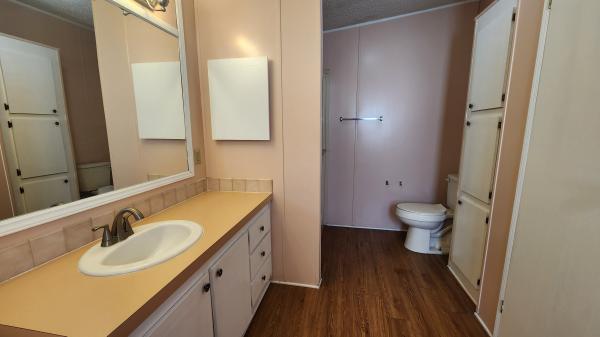 1988 Fleetwood 1 Mobile Home