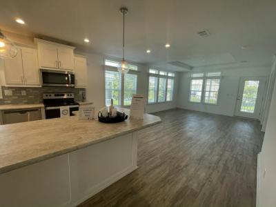 Photo 5 of 20 of home located at 7132 Bartlett Ct. Ellenton, FL 34222