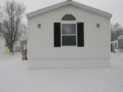 Mobile Home at 1111 White Oak East Jackson, MI 49201