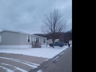 Mobile Home at 881 Millwood Trail Middleville, MI 49333